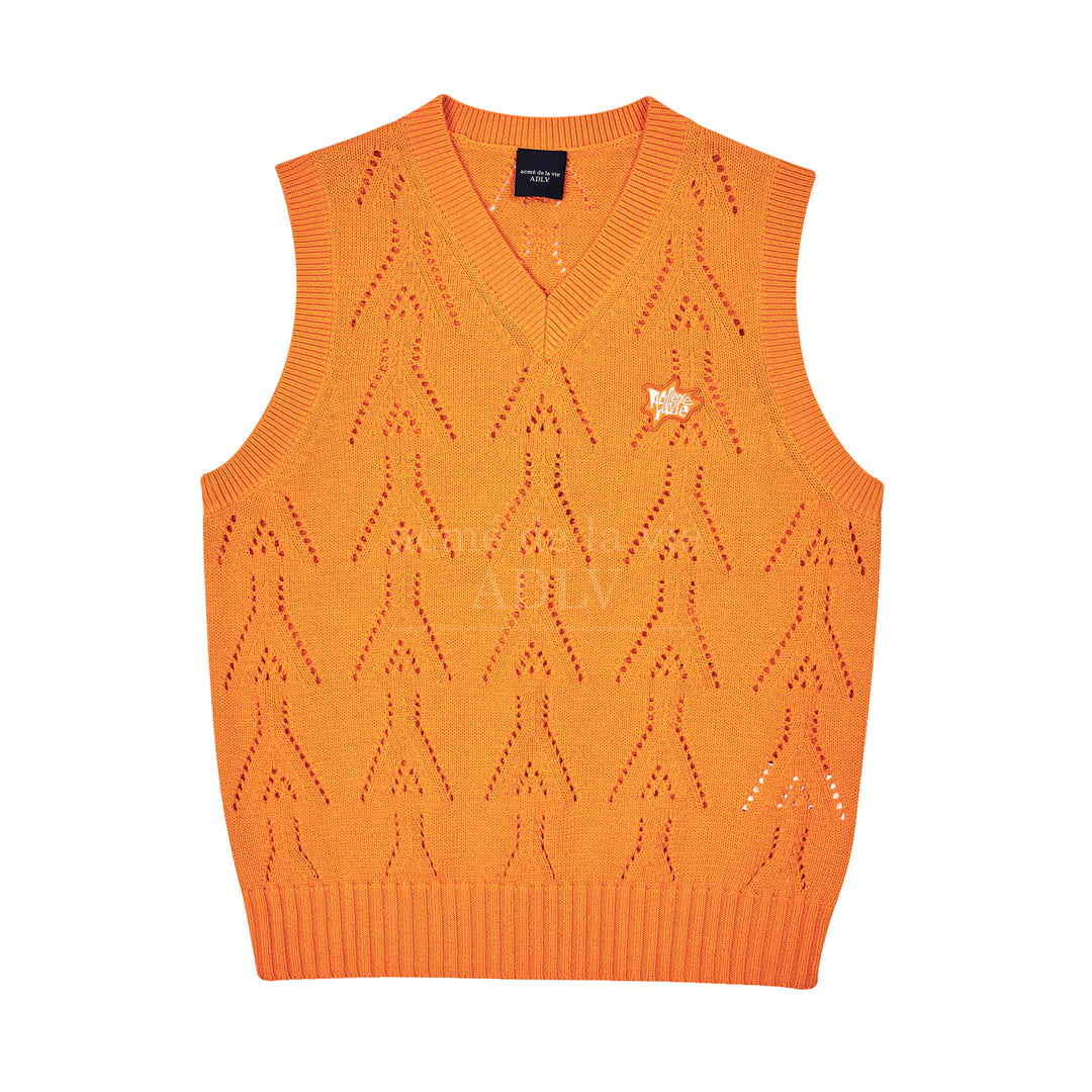 Punching Knit Vest