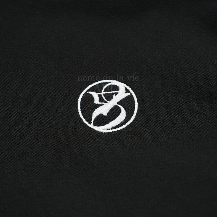 ADLV CIRCLE NEW SYMBOL LOGO BOLERO HOODIE BLACK