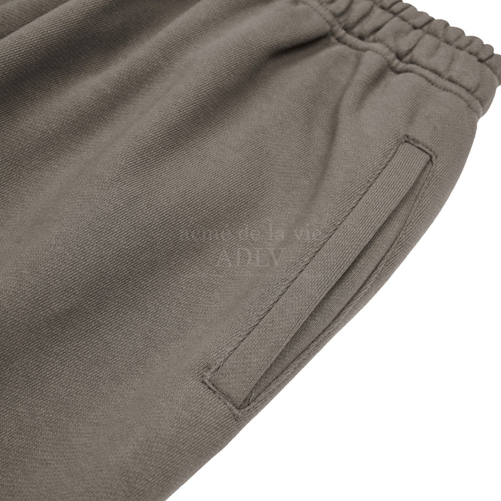 ADLV ESSENTIAL LOGO SEASON2 TRAINING PANTS COCOA