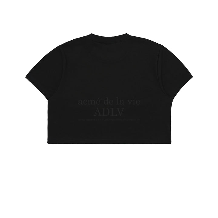 ADLV CIRCLE WAPPEN CROP SHORT SLEEVE T-SHIRT BLACK