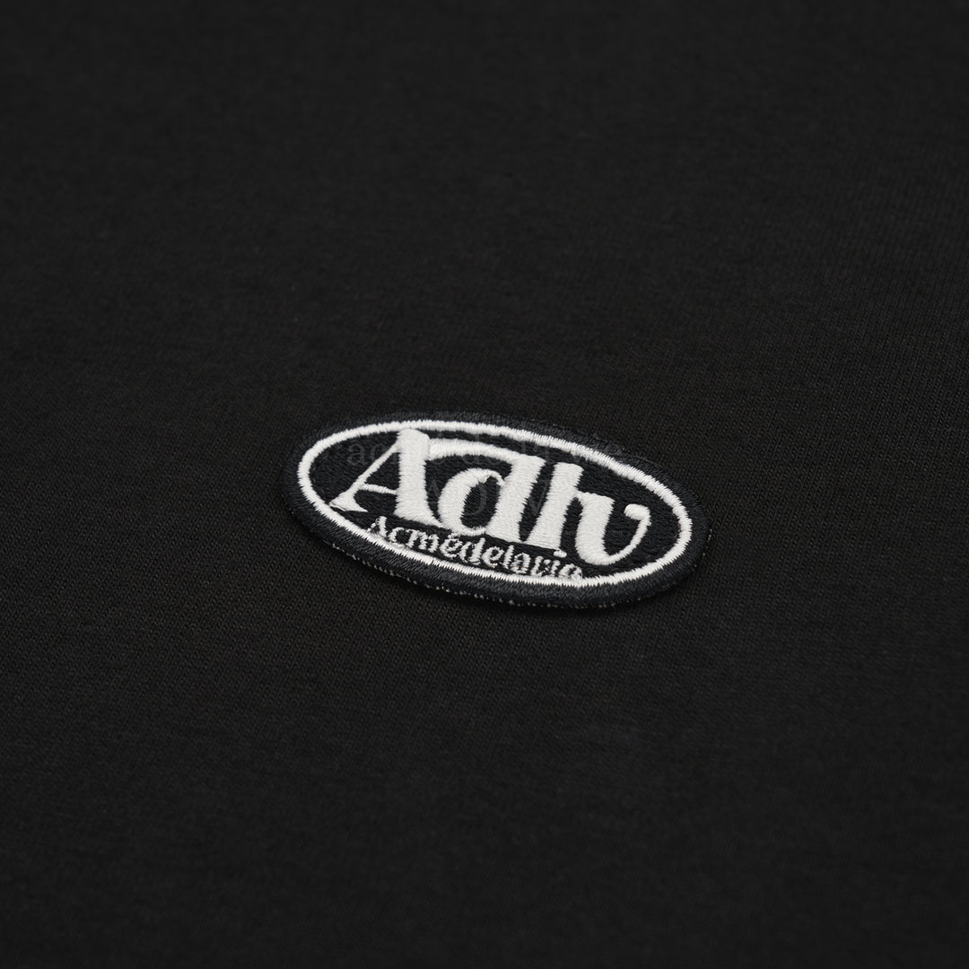 ADLV CIRCLE WAPPEN CROP SHORT SLEEVE T-SHIRT BLACK