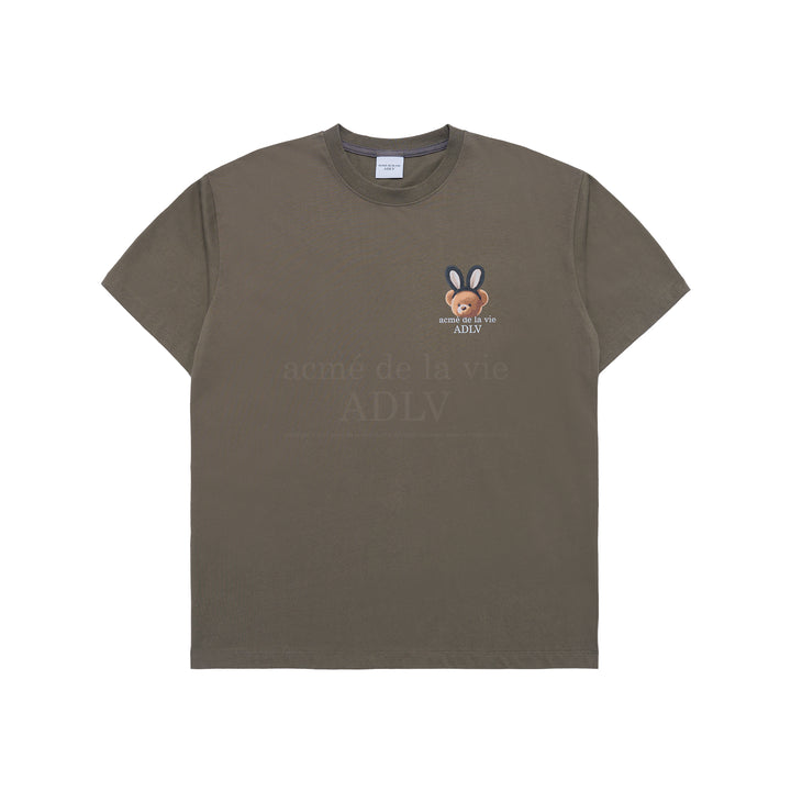 ADLV RABBIT BEAR DOLL LOGO SHORT SLEEVE T-SHIRT COCOA