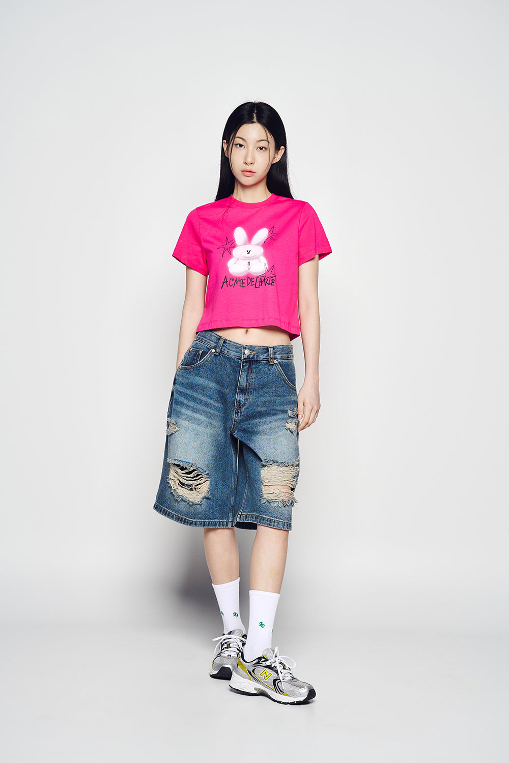 ROUND SPRAY RABBIT CROP SHORT SLEEVE T-SHIRT HOT PINK