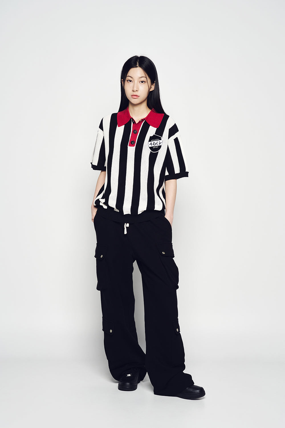 COLLAR POINT STRIPE SHORT SLEEVE KNIT BLACK