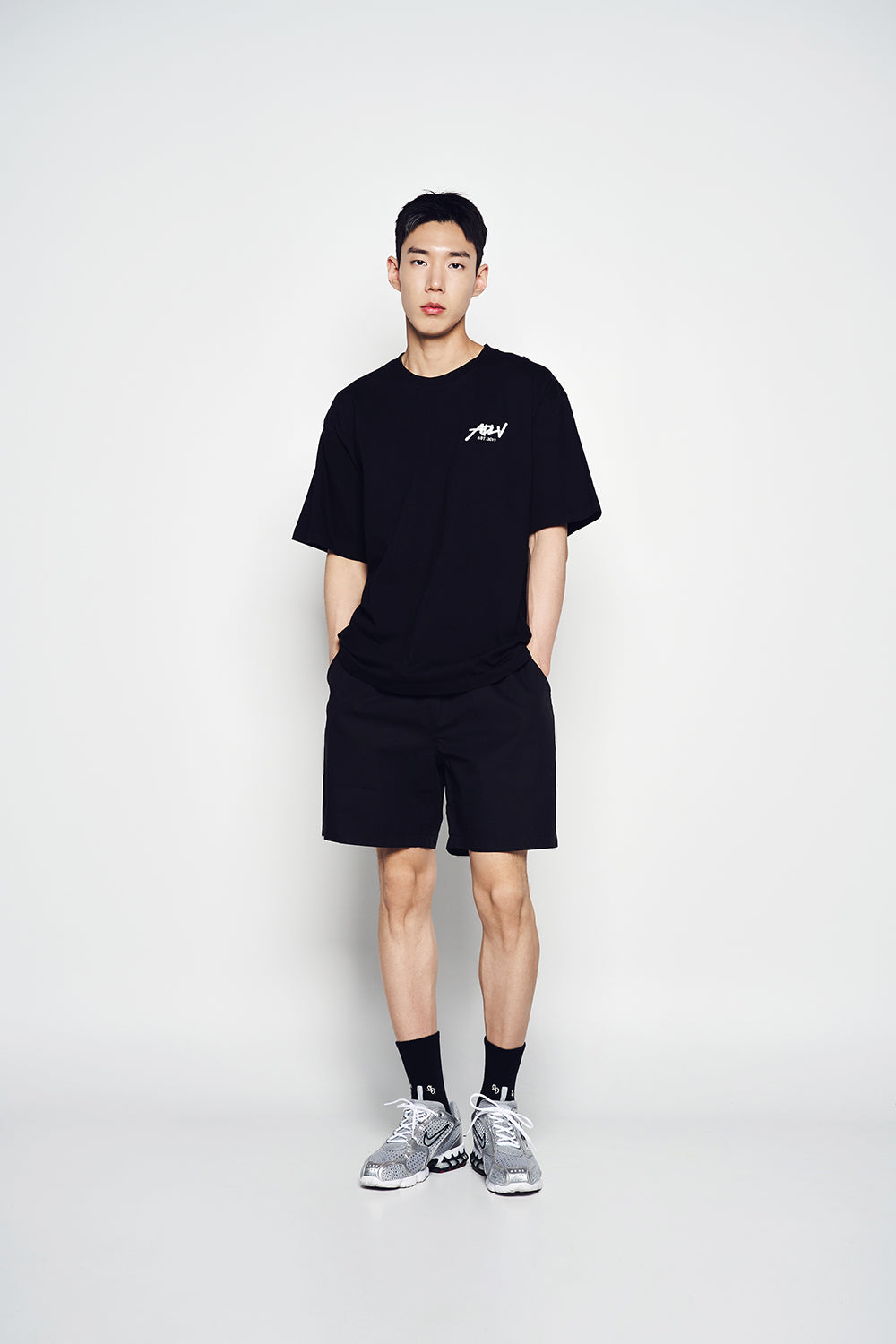 ALIEN SHORT SLEEVE T-SHIRT BLACK