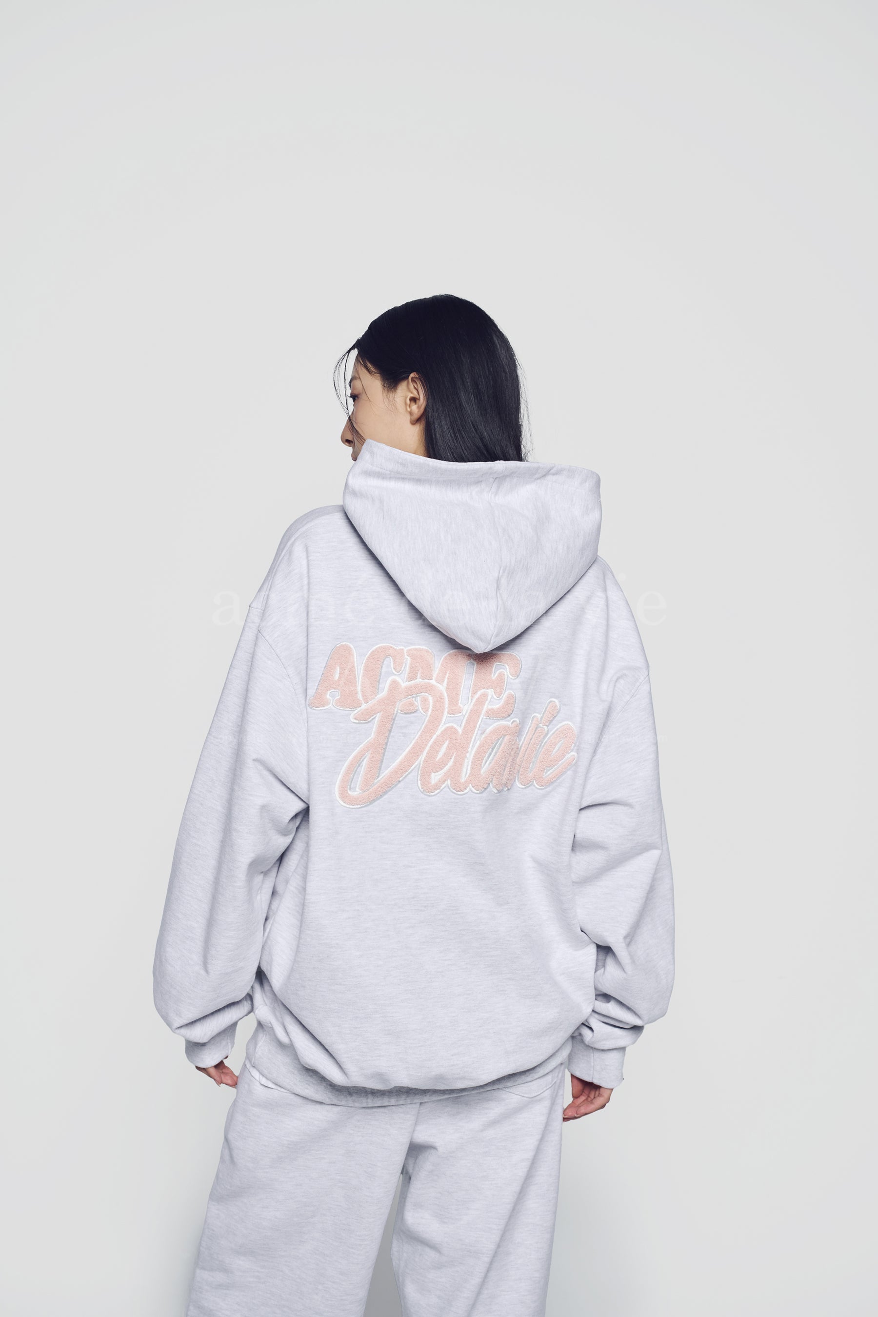 ADLV x Hoshi | ROUND SCRIPT BOUCLE LOGO HOODIE GREY | ADLV