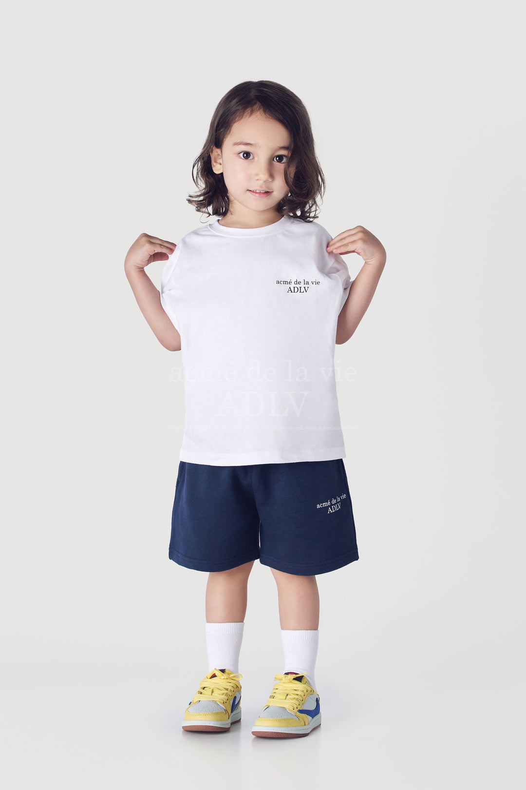 ADLV x KIDS BASIC LOGO SHORT SLEEVE T-SHIRT WHITE