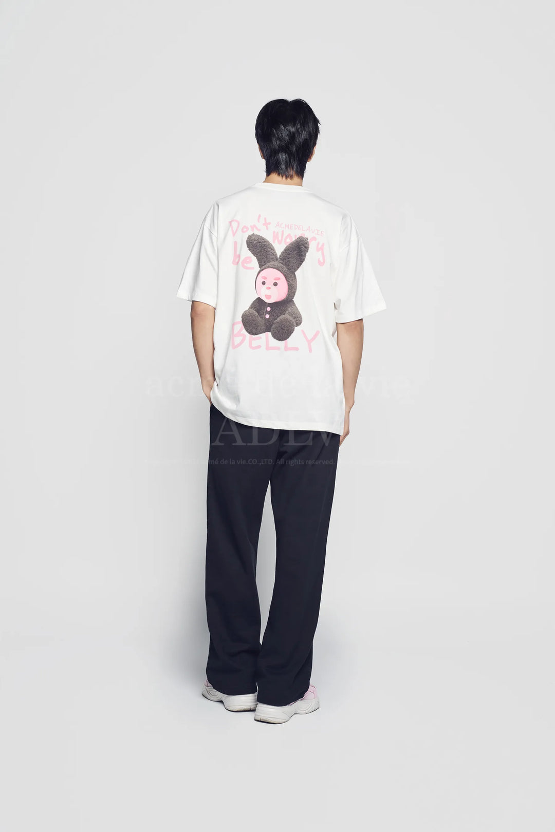 RABBIT BELLY CREAM T-SHIRT