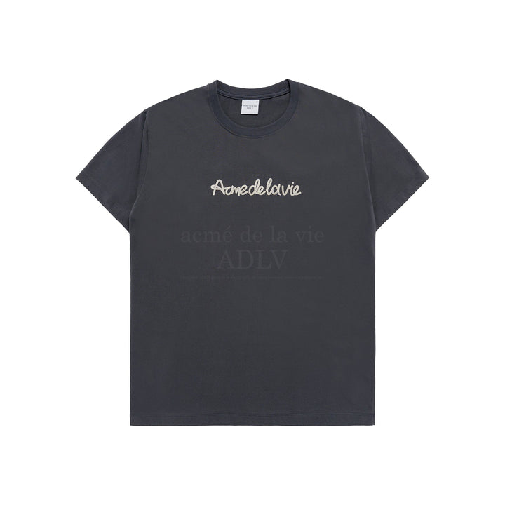 ADLV x HOSHI CHAIN EMBOSSING SCRIPT PRINTING SHORT SLEEVE T-SHIRT CHARCOAL