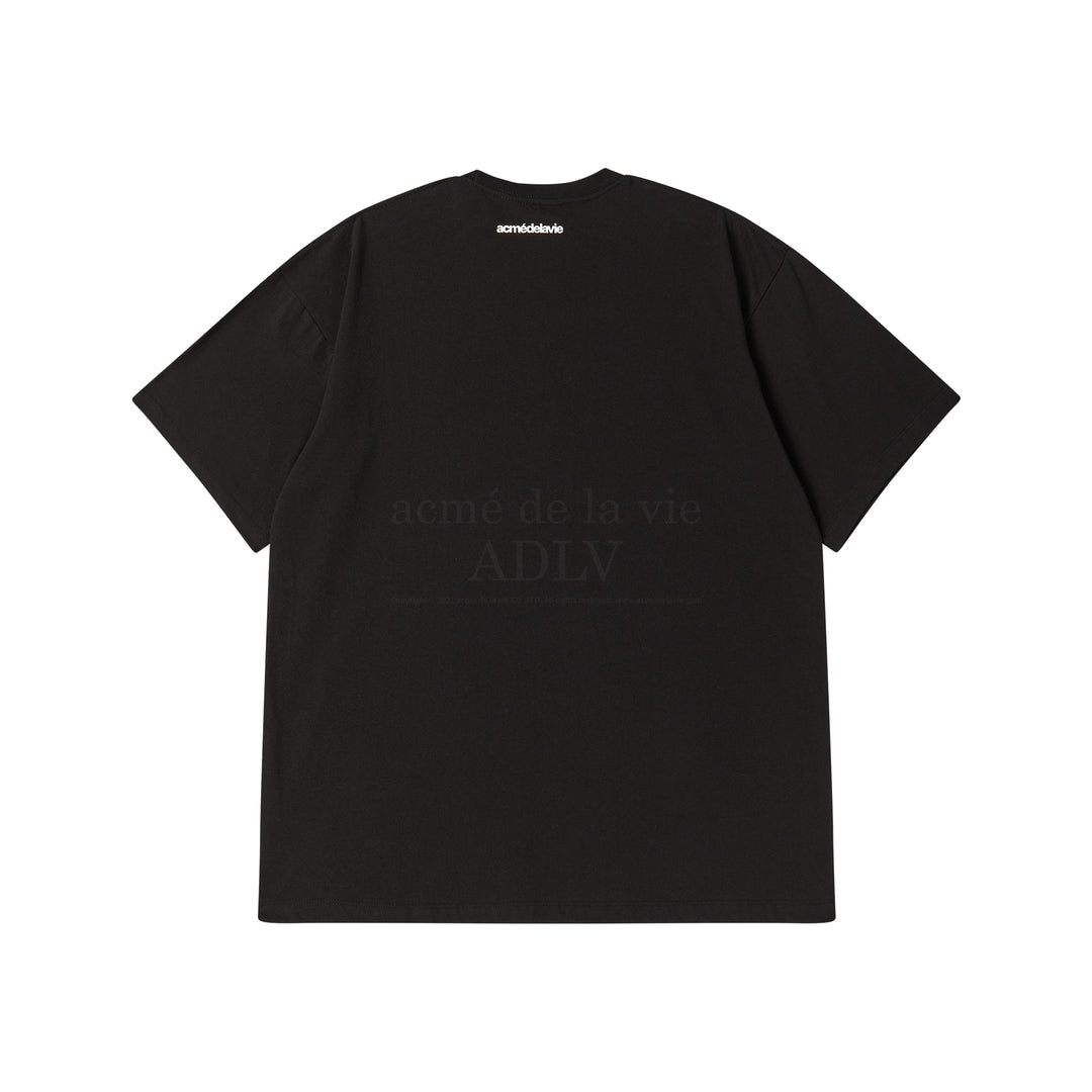 ONE POINT LOGO SHORT SLEEVE T-SHIRT BLACK